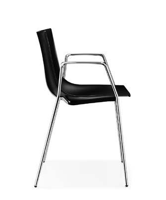 Nava Vierpoots stoelen met armleggers, stapelbaar Model Uitvoering Bestelnummer Prijzen Kunststofschaal Onderstel zwart verchroomd B032A1940B.10E.