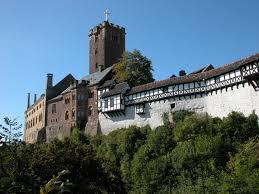 Vanuit Eisleben gaan we naar ons hotel in Arnstadt Ook gaan we naar de historische St. Andreaskirche, de kerk waar Luther vaak Hotel in Arnstadt Thüringer Kloshotel Goldene Henne Arnstadt www.