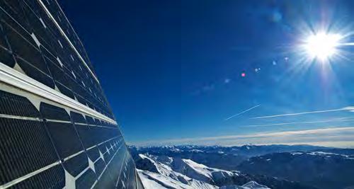 Photovoltaics und Reflection A snapshot analysis on the effects of Solar Rays on solar panels Prepared by Kronos Solar Projects GmbH Munich Based on data and
