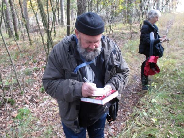 Er werden blijkbaar moppen getapt over paddenstoelen en het