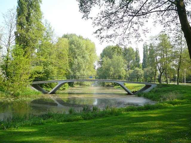 voorzieningen in de directe omgeving waaronder een