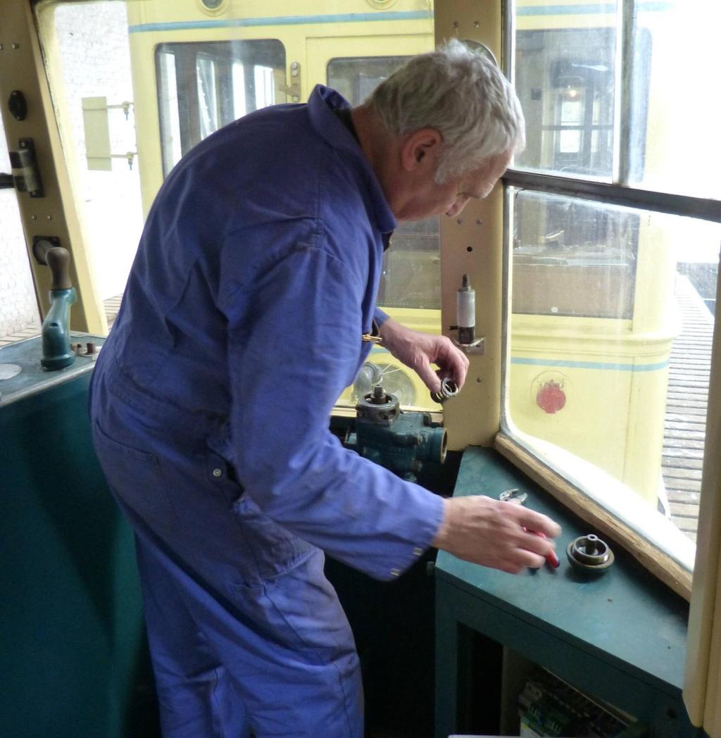 Type S 9750 Het remkraansyndroom van deze tram blijft de geesten tergen Deze problematiek werd nog eens onder het spreekwoordelijk vergrootglas gelegd door Jan T met hulp van Bavo P.