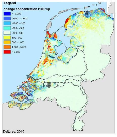 Figuur 5.29 Verandering in chlorideconcentratie onderkant deklaag in 2100 onder het W+ scenario. Tenslotte toont figuur 5.