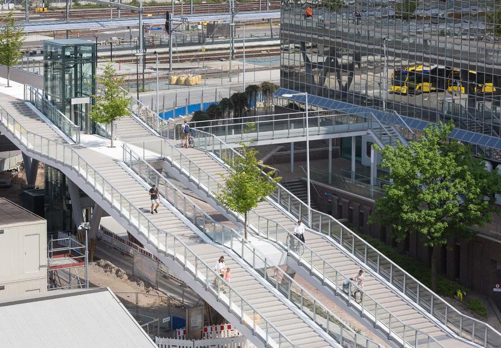 moreelsebrug Het Stationsgebied van Utrecht ondergaat al enige jaren een ware transformatie.