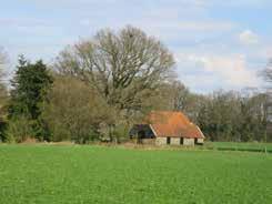 Karakteristieke oude bouwlanden Oude bouwlanden, escomplexen en eenmansesjes (kampen) zijn verweven met het landschap en de cultuurhistorie van het gebied.