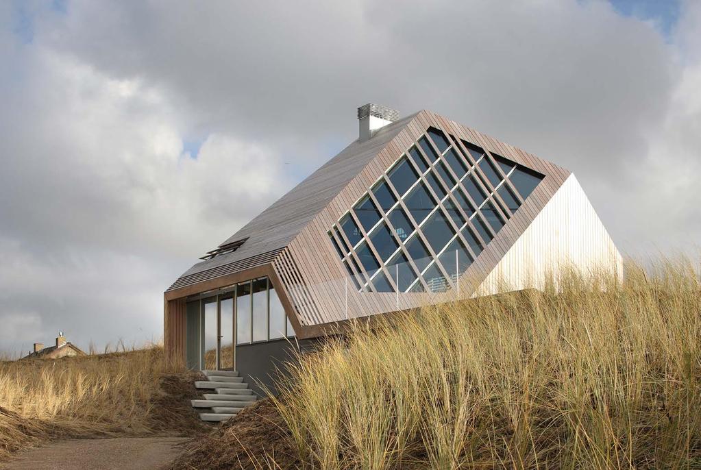 DUNE HOUSE,