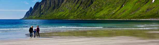 Een ander hoogtepunt van de reis dient zich aan, althans wat natuurpracht betreft: de imponerende eilandengroep Lofoten. Die bieden de meest spectaculaire landschappen van Europa.