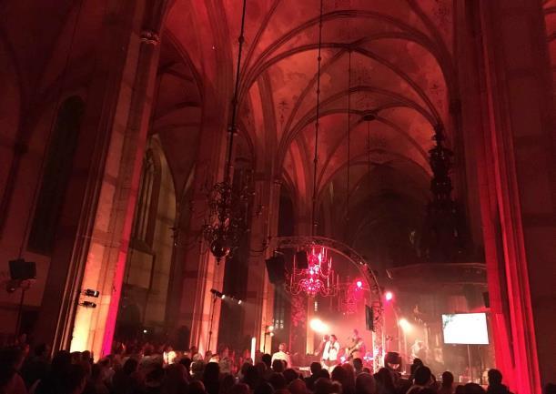 Sela Concert in de Grote Kerk Zwolle wordt niet zelf geprogrammeerd maar anderen worden uitgenodigd. Vanuit deze uitgangspunten worden nu alle activiteiten ondernomen.