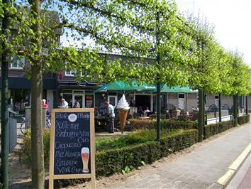 Eetcafé/cafetaria 'Het Pleintje' in het door veel fietstoeristen bezochte in het prachtige Noord-Limburg is een compleet horecabedrijf met vele mogelijkheden voor jonge, enthousiaste