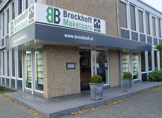 Ons kantoor Brockhoff Makelaars staat voor meer dan 35 jaar ervaring in de makelaardij in Amstelveen en omstreken.