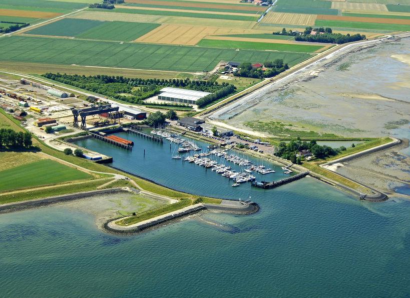 Kats Het dorpje Kats is een gezellig dorp met een actieve gemeenschap.