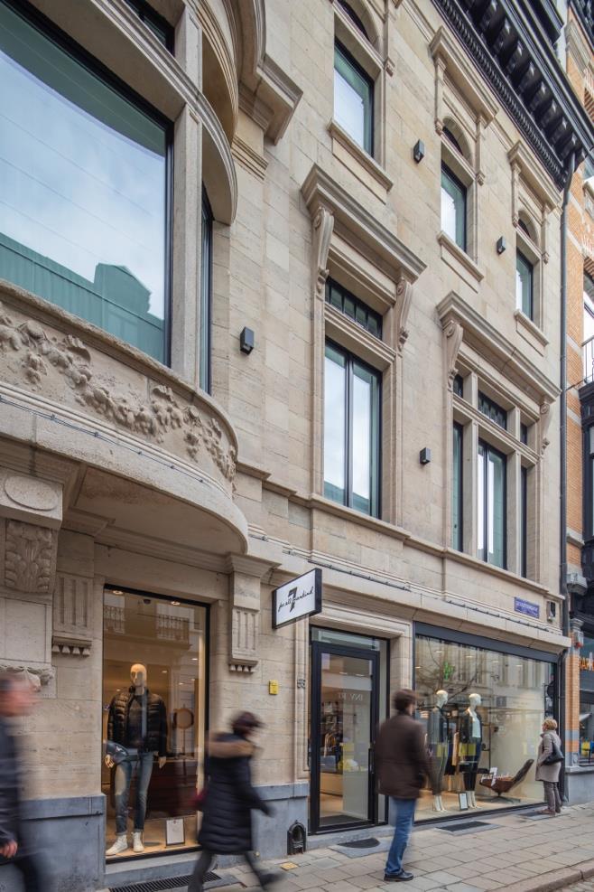 Investeringen 2015 Antwerpen, Schuttershofstraat 55 - Aankoop premium city high street shop in historisch hart Antwerpen, Hoplandbuurt - Investeringswaarde circa 5