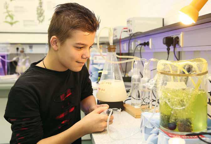 2. Onderwijs 2.1 Met het oog op de toekomst Science staat vast goed op mijn CV. Onze school geeft aantrekkelijk, motiverend en uitdagend onderwijs aan leerlingen van mavo, havo, atheneum en gymnasium.