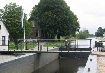 6.5 Recreatie De cultuurhistorie, het fraaie open landschap en de uitgebreide waterstructuur bieden volop kansen voor een interessant en gevarieerd recreatief aanbod aan voorzieningen en routes.