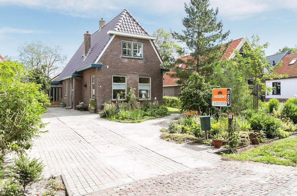 Kontermansweg 41 8394 VP De Hoeve Inleiding Zoekt u een vrijstaande woning met garage en een zeer diepe tuin in een van de mooiste Friese dorpen, waar het verenigingsleven bloeit en waar nog steeds