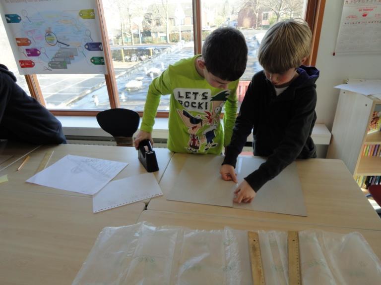 Blad 1 van 5 Verslag van de week Bovenbouw: Citotoets De kinderen van groep 8 hebben zich deze week gebogen over de eindcito, dus ook de kinderen van onze groep 8.