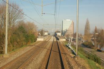 Leiden-Hillegom-Voorhout- Heemstede=Aerdenhout- c. Leiden-Voorhout-Heemstede= Aerdenhout-Hillegom- Welk station rijdt u hier binnen richting?
