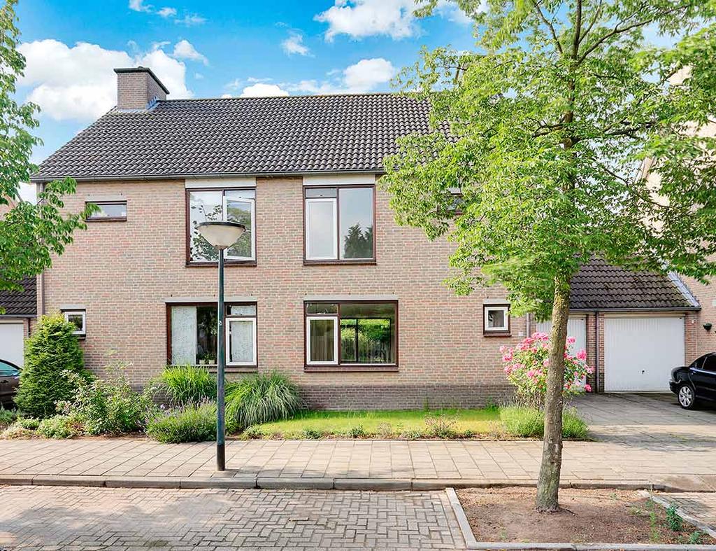 RAPENLAND 18 GELDROP Bouwjaar: ca. 1988 Inhoud woning: ca.