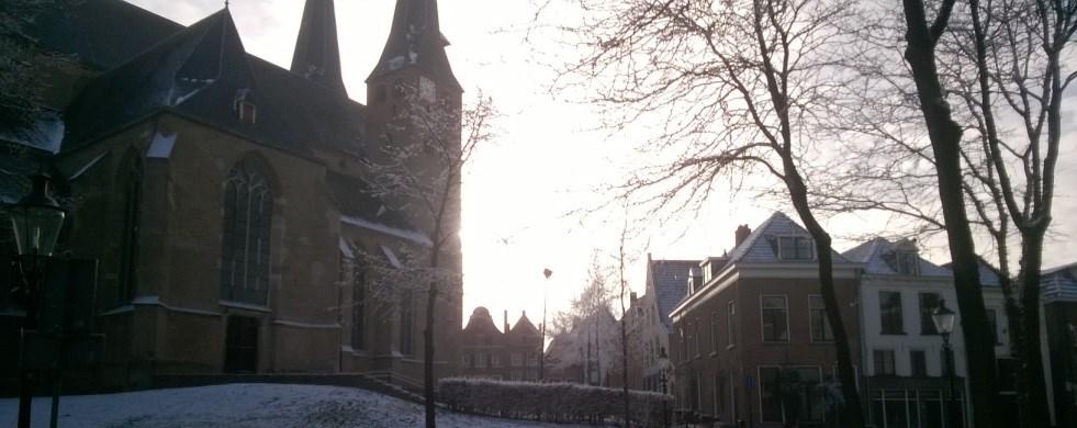 2 Algemeen 2.1 Inleiding Op 20 december 2013 en 22 maart 2016 hebben zich in de historische binnenstad van Deventer twee grote branden voor gedaan.