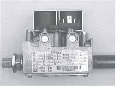 1 2 3 1) Rookgasventilatormotorplaat 2) Rookgasventilatorwiel 3) Bevestigingsconsole motor 4) Motor 5) Ventilatorwiel voor