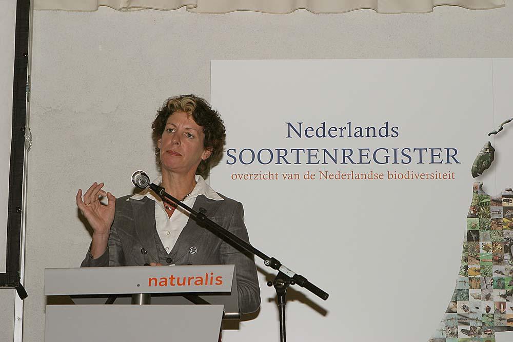 Minister Verburg is tevreden over het vernieuwde soortenregister.