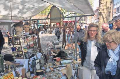 WOENSDAG 24 05 17 1lokaal 3 VENLO Nieuwe directeur Geja Olijnsma gaat BredeBieb verder vormgeven Tegelen verdient eigen bibliotheek De Venlose bibliotheek heeft de laatste jaren voorop gelopen om de