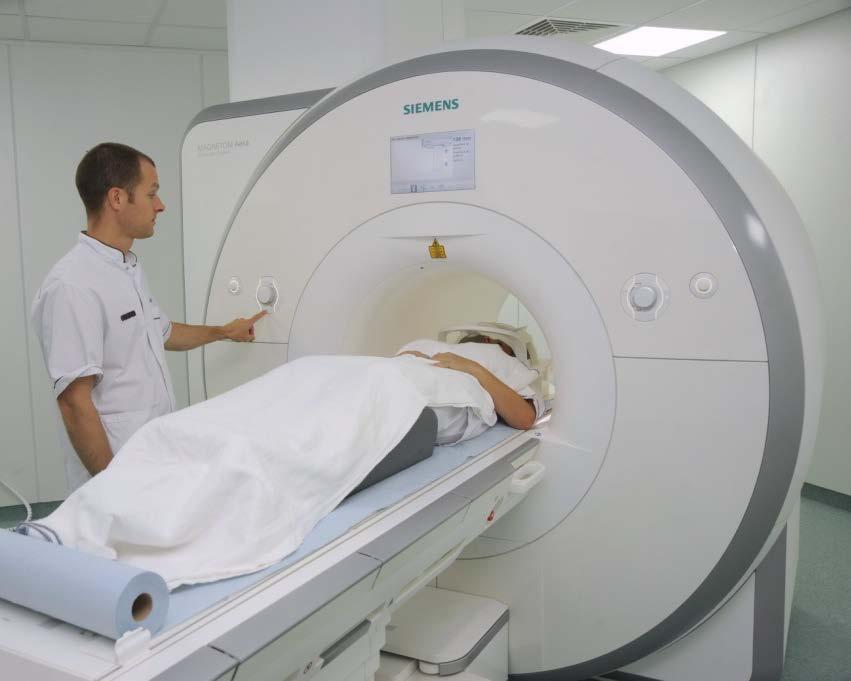 MRI van het Rectum U heeft met uw specialist afgesproken binnenkort een MRI van uw onderbuik, Rectum te laten maken. In deze folder informeren wij u over dit onderzoek.