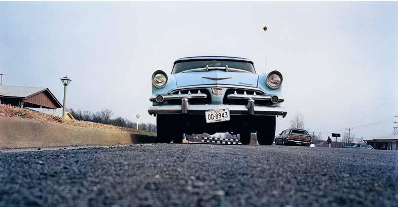 1 - Bekende fotografen - William Eggleston (geb. 1939) Eggleston werd geboren in Memphis, Tennessee, vlakbij de katoenplantage van zijn familie in Tallahatchie County, Mississippi.