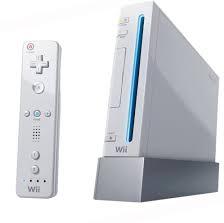 Een paar jaar geleden kwam Nintendo met de Nintendo Wii, een spelplatform waarbij de controller verbonden is met een sensor die de bewegingen van de controller registreert: de bewegingen worden door