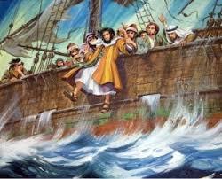 Jona wordt in zee gegooid 12Jona zei tegen de zeemannen: Gooi mij maar in zee, dan zal de zee jullie met rust laten. Want het is mijn schuld dat jullie in deze zware storm terechtgekomen zijn.