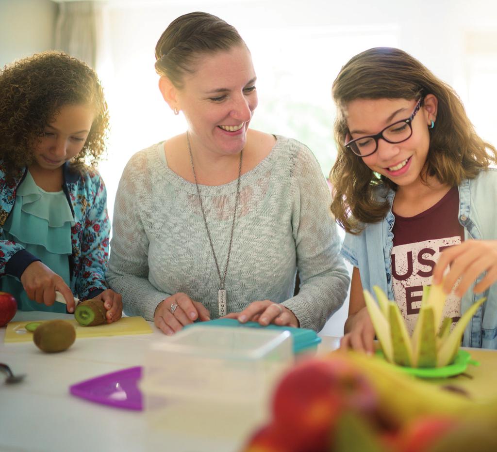 Ook zijn er lessen over groente, fruit en gezonde voeding. Na 20 weken kunnen uw kinderen zelf groente en fruit meebrengen naar school.