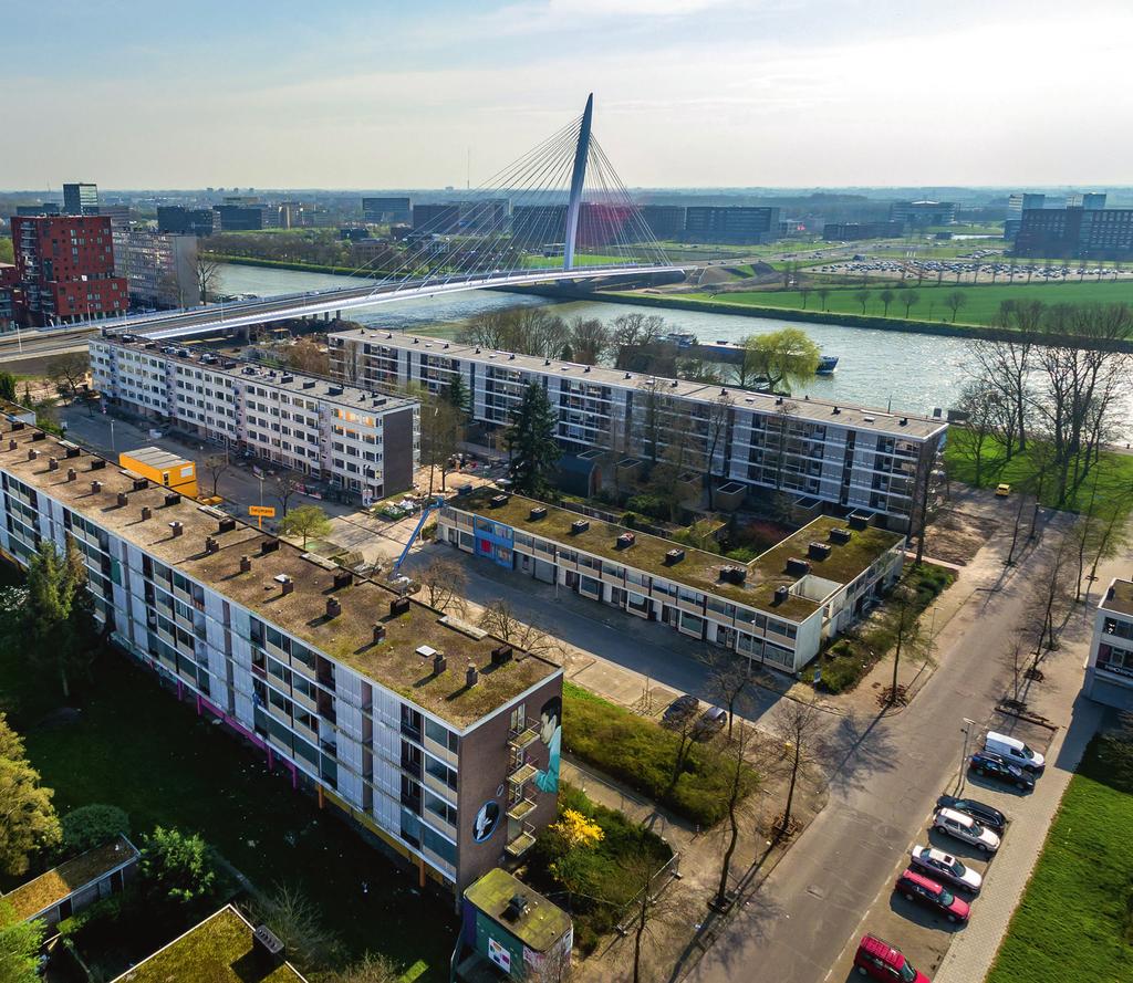 Heijmans en Aventicum gaan 252 appartementen in de Utrechtse wijk Kanaleneiland renoveren. H et is een zonnige lentedag in de Utrechtse aandachtwijk Kanaleneiland.