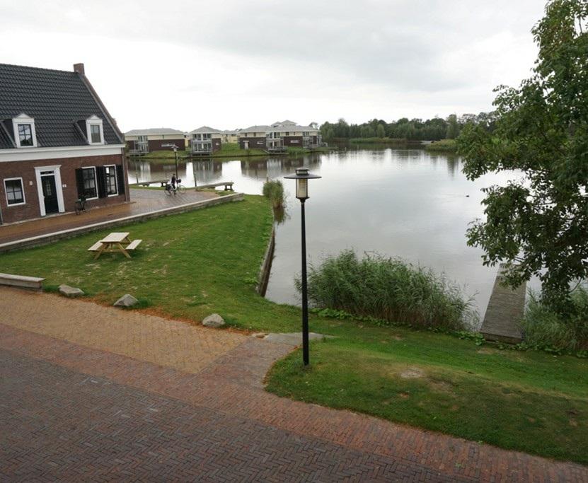 KENMERKEN Type: villa vrijstaande woning Bouwjaar: