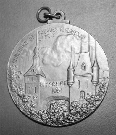 La presse Bruxelloise (Willenz n 117) Deze medaille komt voor in een etui voorzien van een exemplaar in brons,