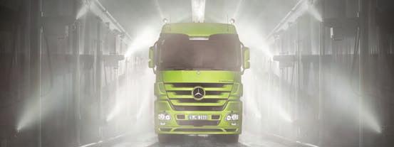 We testen heel lang. En zwaar. Elke Mercedes-Benz truck is voor de praktijk ontwikkeld, gebouwd en getest.