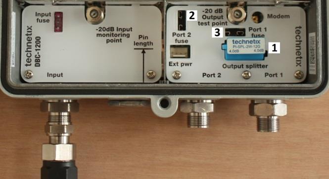 Geen zekeringen in positie 2 + 3 (Port 1&2 fuse) c.