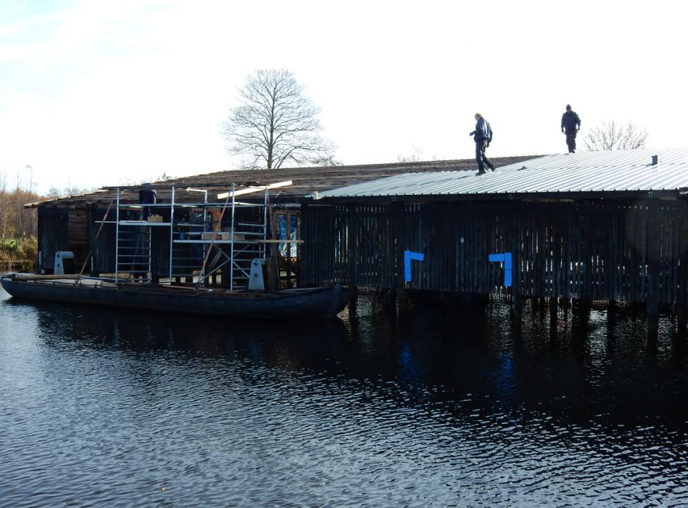 verenigingsgebouw, De Bron vervanging van de walbeschoeiingen, zuidzijde en bij schiphuis C).