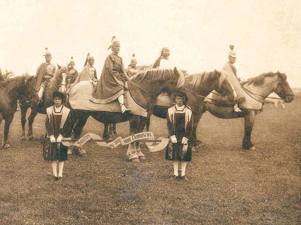 Zichtbaarheid van het trekpaard verhogen Maatschappelijk draagvlak verbreden Kennis via beleving bij het brede publiek verhogen Beslotenheid trekpaardenwereld openbreken Collectie Hubert Avaux