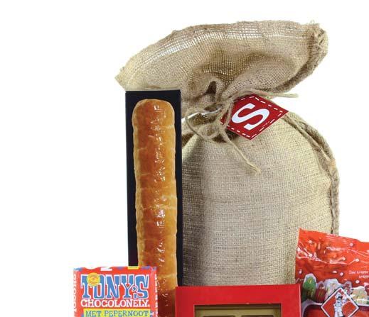 Jute zak Sinterklaas Art.: 13345 13,51 Een grote jute zak voor Sinterklaas. Dit pakket heeft alles in huis voor het heerlijke avondje.