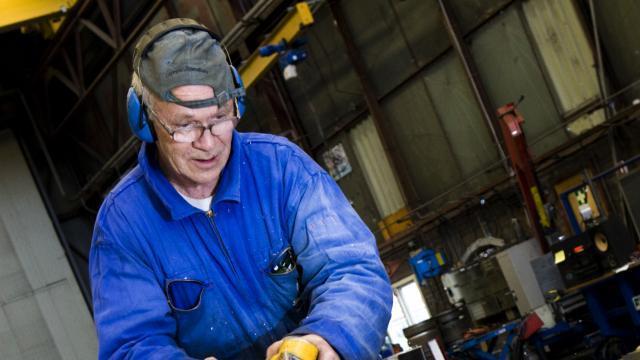 PENSIOENEN Werkgeversorganisaties zien vooralsnog niets in het verlagen van de AOW-leeftijd.