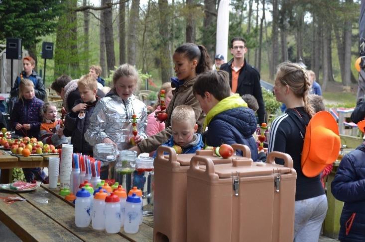 Mem café) Waterdrink activiteiten bedacht Organisaties Lytje Willem & Recreatief