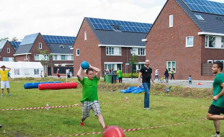 En we werken aan Collectief Bewustzijn, want dat is een randvoorwaarde om de goede dingen te kunnen doen. Deze vier thema s staan centraal in ons duurzaamheidsbeleid.