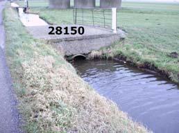 Opwaarderen tot hoofdwatergang en verbreden dijksloot peilgebied 14-3 Voor deze maatregel wordt de watergang langs de dijk (133511,483333 en 135045,483375) tot aan het gemaal (134475,483292)