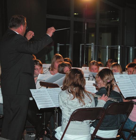 HaFaBra-examens Binnen de lidverenigingen wordt veel aandacht besteedt aan de opleiding van (jeugdige) muzikanten. Bij een opleiding horen ook bepaalde toetsmomenten.