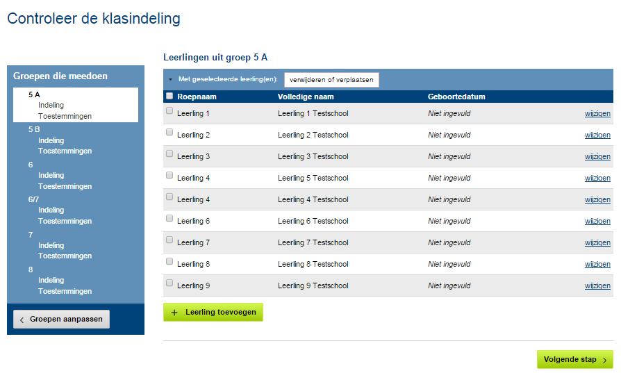 Stap 6: Klasindeling controleren/ wijzigen Als u de groepen heeft geselecteerd die mee doen, kunt u in een nieuw venster de samenstelling per klas controleren. Alle groepen staan links weergegeven.