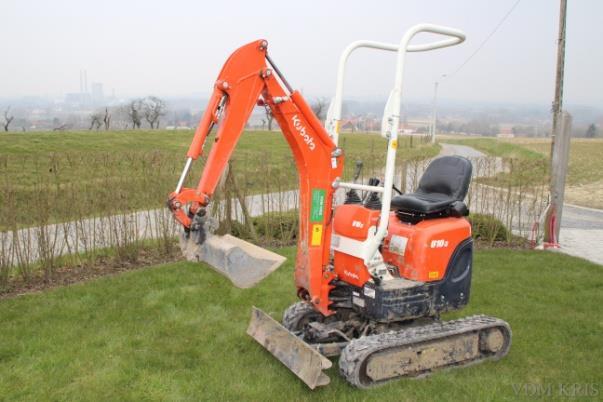 Kubota Type: U10-3 Gewicht: 1120 kg Variabel onderstel van 75-99 cm