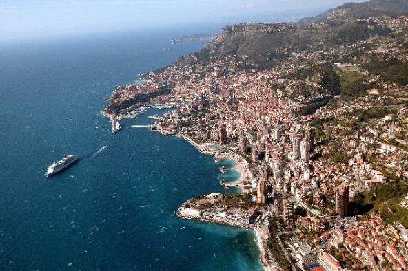 C In het artikel Meer Monaco voor je geld staat een werkwoord dat is overgenomen uit het Engels. Welk woord is dat?