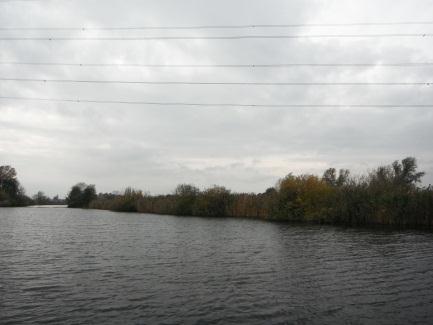 De Leiemeander te Gottem heeft een oppervlakte van 5,5 hectare en een waterdiepte van,5 tot 2,5 meter. Tijdens de bemonstering varieerde het doorzicht van,4 tot,5 meter.