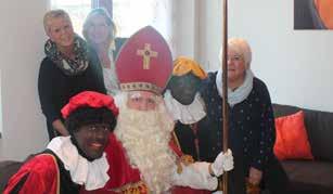 Ook Sinterklaas vergeet de bewoners van het Hospice niet.