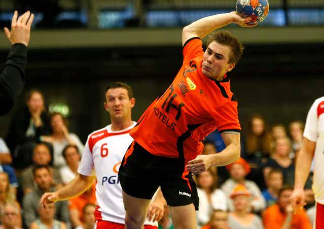 Visie Handbal is een aantrekkelijke, mondiale teamsport voor mannen en vrouwen, jong en oud.